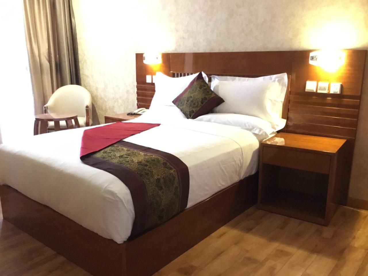 Marcen Addis Hotel Kültér fotó