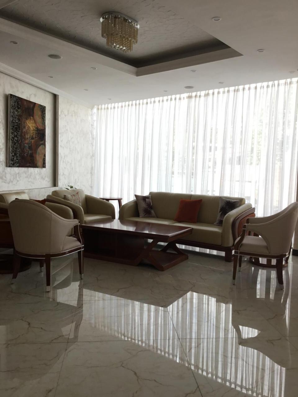 Marcen Addis Hotel Kültér fotó